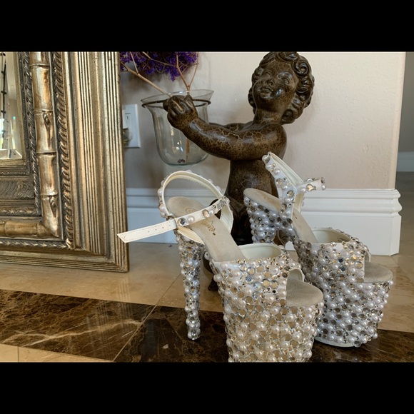 Pleaser Blinged Out Heels Size 6 - Picture 3 of 8